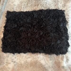 Black mini skirt with